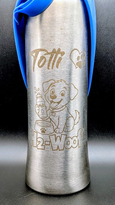 UV-Laser auf Edelstahlflasche UV-Laser auf Edelstahlflasche